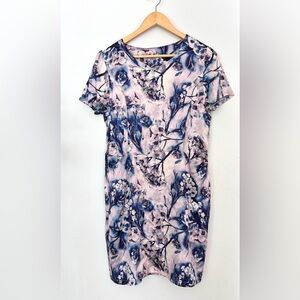 Silk Floral Short Sleeve Dress print
